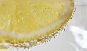 Cómo decolorar el cabello con limón - Trucos de belleza caseros