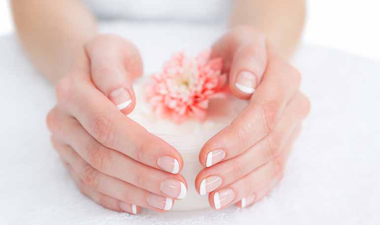 Cómo eliminar las estrías de las uñas con remedios caseros - Trucos de belleza caseros