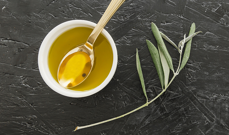 Propiedades del aceite de oliva para la piel y el cabello - Trucos de belleza caseros