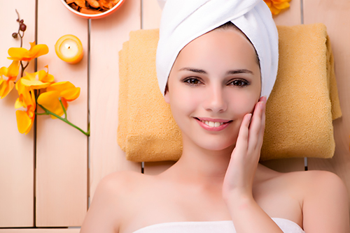 Cuidados faciales para eliminar el acné - Trucos de belleza caseros